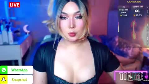 MISS ALICIA online show from October 23, 2025, 2:22 am