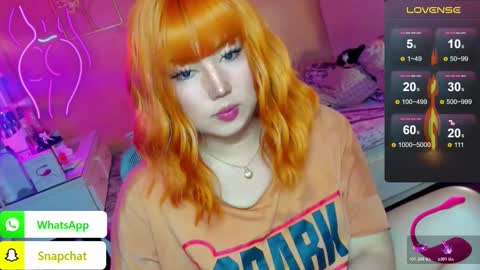 MISS ALICIA online show from November 19, 2025, 9:42 am