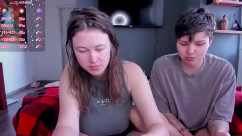 Snapshot of kortney_williams chatting on February 15, 2026, 4:25 pm Twiix online show from February 15, 2026, 4:25 pm