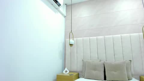 K O S M I C online show from March 5, 2025, 7:06 pm