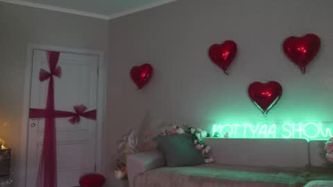 Kottyaa cb FOLLOWING  online show from February 21, 2025, 9:11 pm