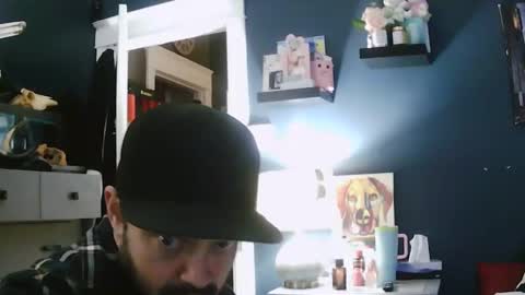 koululier23 online show from February 5, 2025, 6:24 am