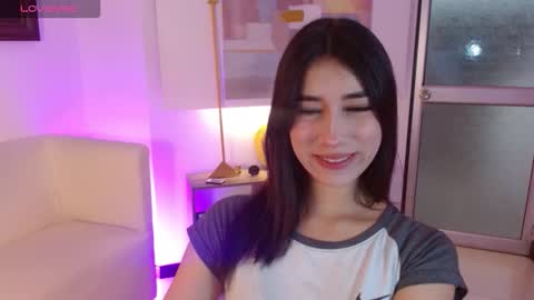 Snapshot of koyuki_san chatting on December 17, 2025, 12:11 pm Elizabeth online show from December 17, 2025, 12:11 pm