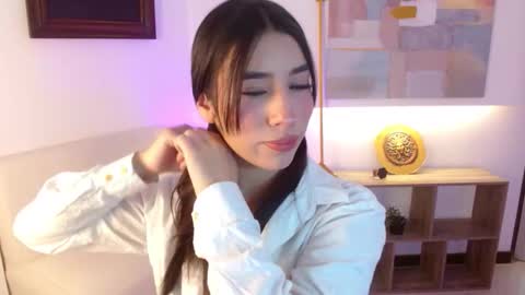 Snapshot of koyuki_san chatting on December 20, 2025, 12:23 pm Elizabeth online show from December 20, 2025, 12:23 pm