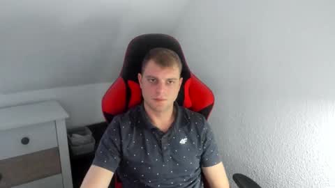 Bartek online show from February 1, 2026, 3:54 pm