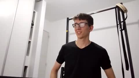 Facu online show from January 12, 2026, 4:18 am