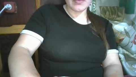 Snapshot of kriiisss1876 chatting on November 28, 2025, 8:22 pm kriiisss1876 online show from November 28, 2025, 8:22 pm