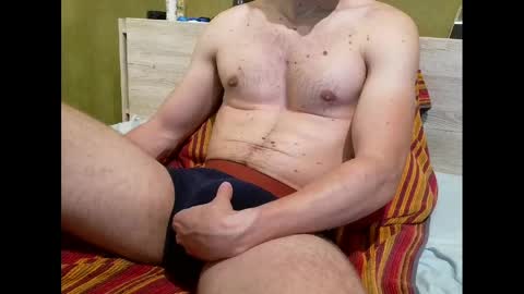 Snapshot of krikri3326 chatting on May 3, 2026, 7:31 pm cricri2633 online show from May 3, 2026, 7:31 pm