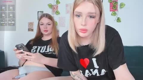 Kristina3 online show from May 29, 2026, 1:20 pm