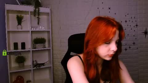 Snapshot of kriss_babyy chatting on June 13, 2026, 7:12 pm Kris online show from June 13, 2026, 7:12 pm