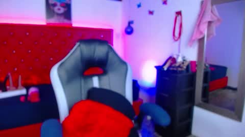 Snapshot of kriss_sweetboobs chatting on November 8, 2025, 2:17 pm kriss_sweetboobs online show from November 8, 2025, 2:17 pm