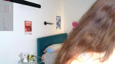 Snapshot of krisss__kisss chatting on May 24, 2026, 6:13 pm Kriss online show from May 24, 2026, 6:13 pm