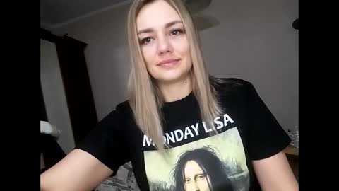 KrissSexi online show from February 3, 2025, 5:24 pm