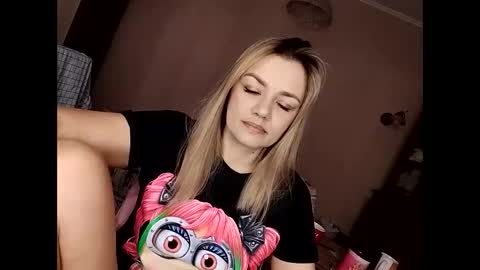 KrissSexi online show from February 18, 2025, 4:58 am