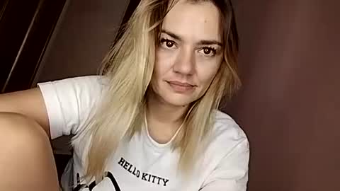 KrissSexi online show from September 16, 2025, 12:28 pm