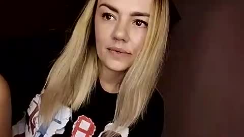 KrissSexi online show from September 18, 2025, 4:58 am