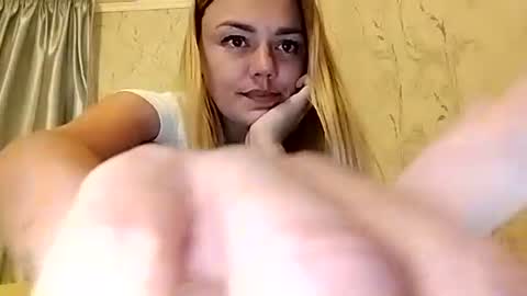 KrissSexi online show from September 25, 2025, 6:55 pm