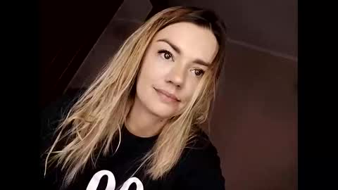 KrissSexi online show from October 11, 2025, 4:12 am