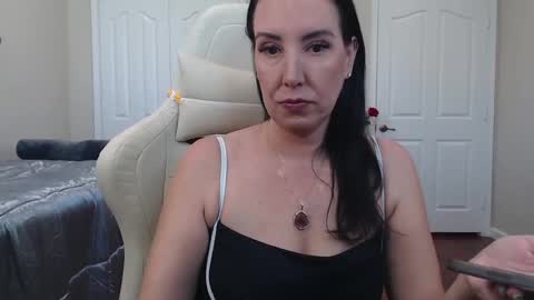 Snapshot of krissy2024 chatting on March 9, 2025, 2:21 pm Krissy online show from March 9, 2025, 2:21 pm