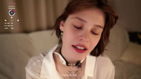 Sarah online show from October 18, 2025, 1:08 am