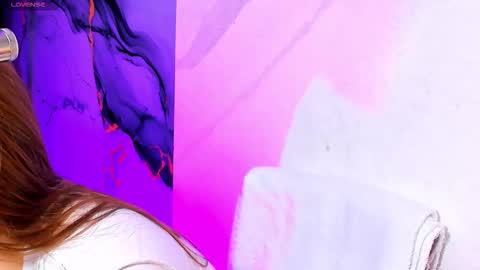   online show from December 22, 2025, 3:36 am