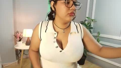 Snapshot of kristal_donne chatting on June 16, 2026, 12:08 pm KRISTYN online show from June 16, 2026, 12:08 pm