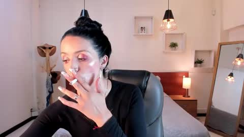 Sophia online show from December 13, 2024, 8:58 pm