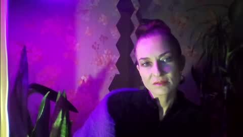 Snapshot of kristinagold44 chatting on January 15, 2025, 1:20 pm Kristina online show from January 15, 2025, 1:20 pm