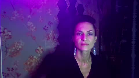 Snapshot of kristinagold44 chatting on February 28, 2025, 9:44 pm Kristina online show from February 28, 2025, 9:44 pm