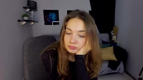 Snapshot of kristinalevis chatting on January 14, 2025, 6:02 am Kristina online show from January 14, 2025, 6:02 am