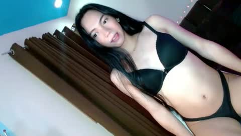 Snapshot of kristine_lux chatting on September 9, 2025, 5:01 pm kristine online show from September 9, 2025, 5:01 pm