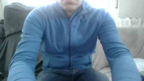 kristoffer220 online show from January 7, 2026, 9:12 am