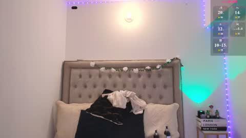 Snapshot of kristy_calderon chatting on July 23, 2026, 11:24 pm Juliette online show from July 23, 2026, 11:24 pm