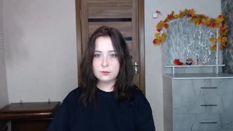 Kristy online show from October 3, 2025, 9:34 pm