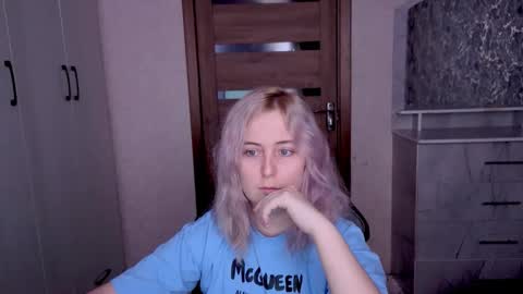 Kristy online show from March 21, 2026, 9:03 am