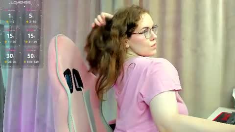 Snapshot of kristy_na_ chatting on July 19, 2026, 2:04 am Kristina online show from July 19, 2026, 2:04 am