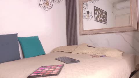 Snapshot of kristyl_paez chatting on January 13, 2026, 7:08 pm Cristina online show from January 13, 2026, 7:08 pm