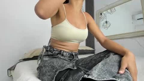 Snapshot of kristyl_paez chatting on May 1, 2026, 7:07 pm Cristina online show from May 1, 2026, 7:07 pm