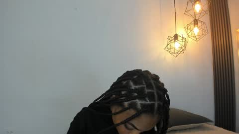 Snapshot of kristyl_paez chatting on May 9, 2026, 6:57 pm Cristina online show from May 9, 2026, 6:57 pm