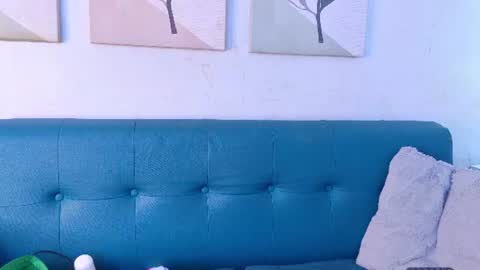 Snapshot of kristyl_paez chatting on June 12, 2026, 7:46 pm Cristina online show from June 12, 2026, 7:46 pm
