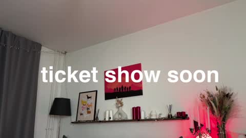 Snapshot of kristyspiritedaway chatting on January 1, 2025, 2:42 pm Kristy Nip slip shady Best model on CB online show from January 1, 2025, 2:42 pm