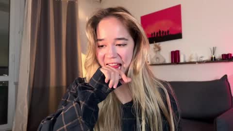 Snapshot of kristyspiritedaway chatting on January 2, 2025, 10:44 pm Kristy Nip slip shady Best model on CB online show from January 2, 2025, 10:44 pm