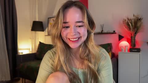 Snapshot of kristyspiritedaway chatting on February 3, 2025, 8:24 pm Kristy Nip slip shady Best model on CB online show from February 3, 2025, 8:24 pm