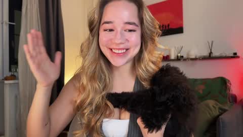 Snapshot of kristyspiritedaway chatting on February 5, 2025, 8:14 pm Kristy Nip slip shady Best model on CB online show from February 5, 2025, 8:14 pm