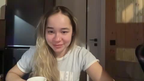 Snapshot of kristyspiritedaway chatting on February 22, 2025, 3:36 pm Kristy Nip slip shady Best model on CB online show from February 22, 2025, 3:36 pm