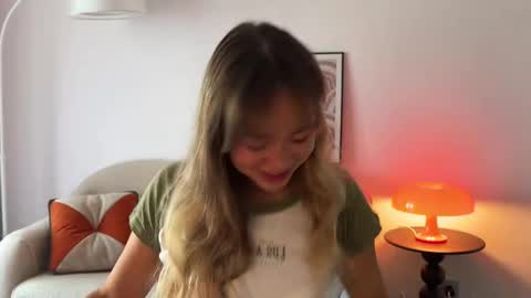 Snapshot of kristyspiritedaway chatting on October 8, 2025, 11:19 am Kristy Nip slip shady Best model on CB online show from October 8, 2025, 11:19 am