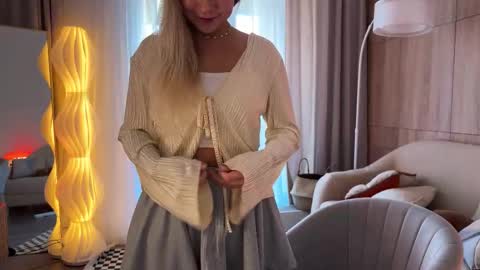 Snapshot of kristyspiritedaway chatting on November 4, 2025, 11:09 am Kristy Nip slip shady Best model on CB online show from November 4, 2025, 11:09 am