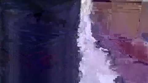 kronur online show from April 19, 2026, 2:27 pm