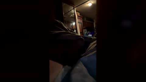 krunkhunk69 online show from March 5, 2026, 9:49 am