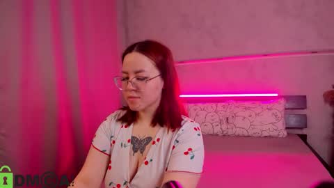 Krys online show from September 23, 2025, 12:13 am